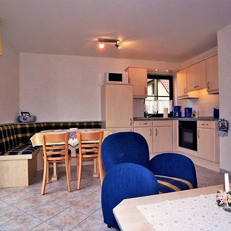 Nyaraló Doppel-ferienhaus In Baabe